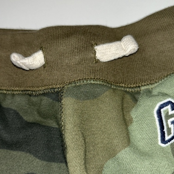 Gap Kids Logo Camo Pull-On Joggers UNISEX Size S (6-7 years) - Picture 7 of 10